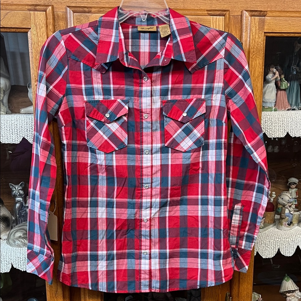 Wrangler Red and Blue Plaid Casual Shirt